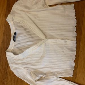 Super cute lettuce edge crop top